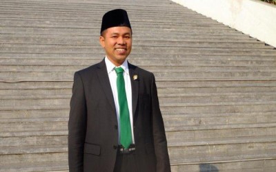 Gubernur Riau Abdul Wahid Dorong Orang Tua Berperan Aktif dalam Pendidikan Anak
